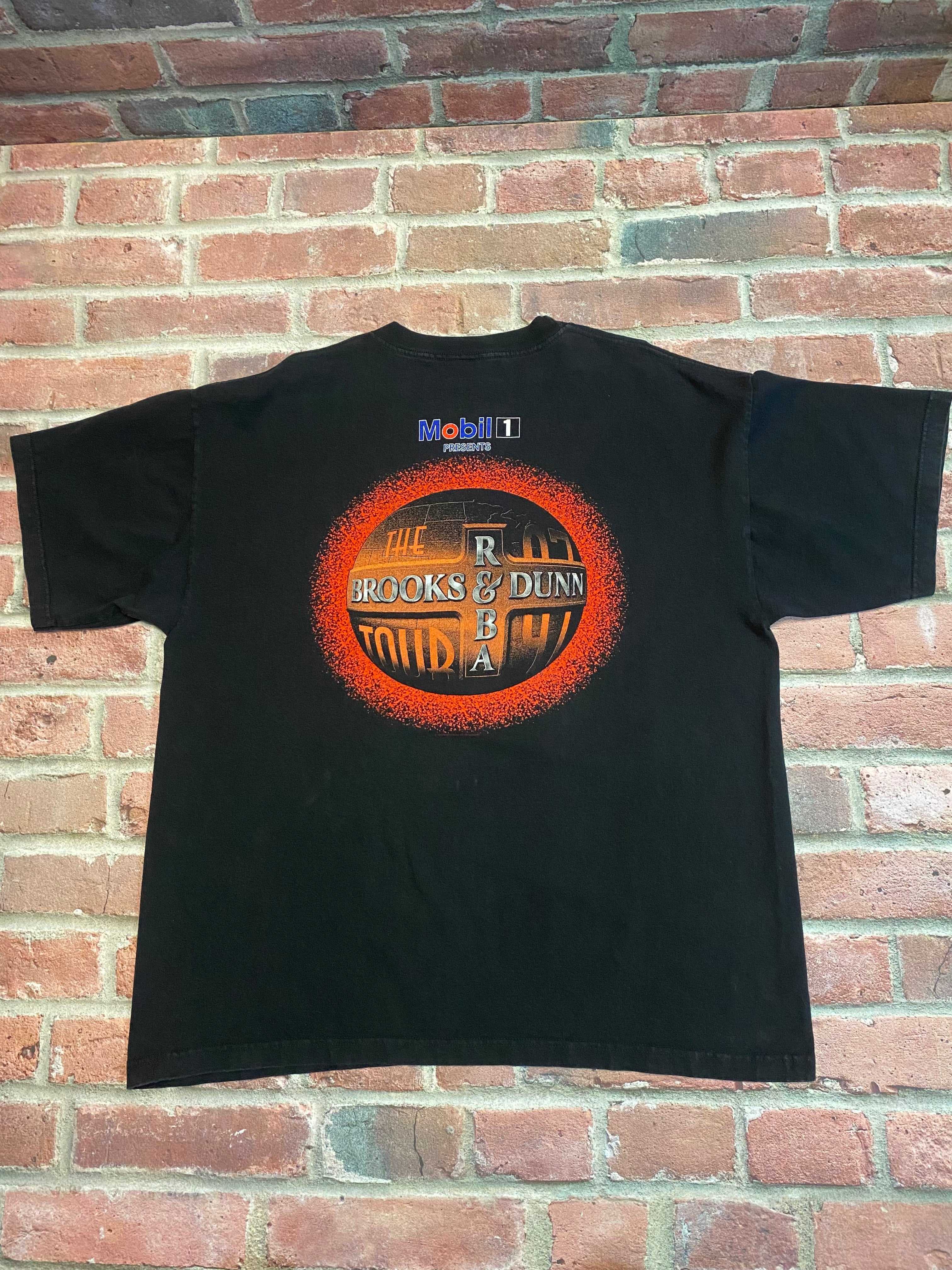 Reba x Brooks & Dunn (XXL)