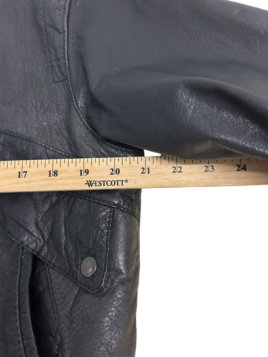 Vintage Black Leather Bomber Jacket – Size 42 – 80’s/90’s