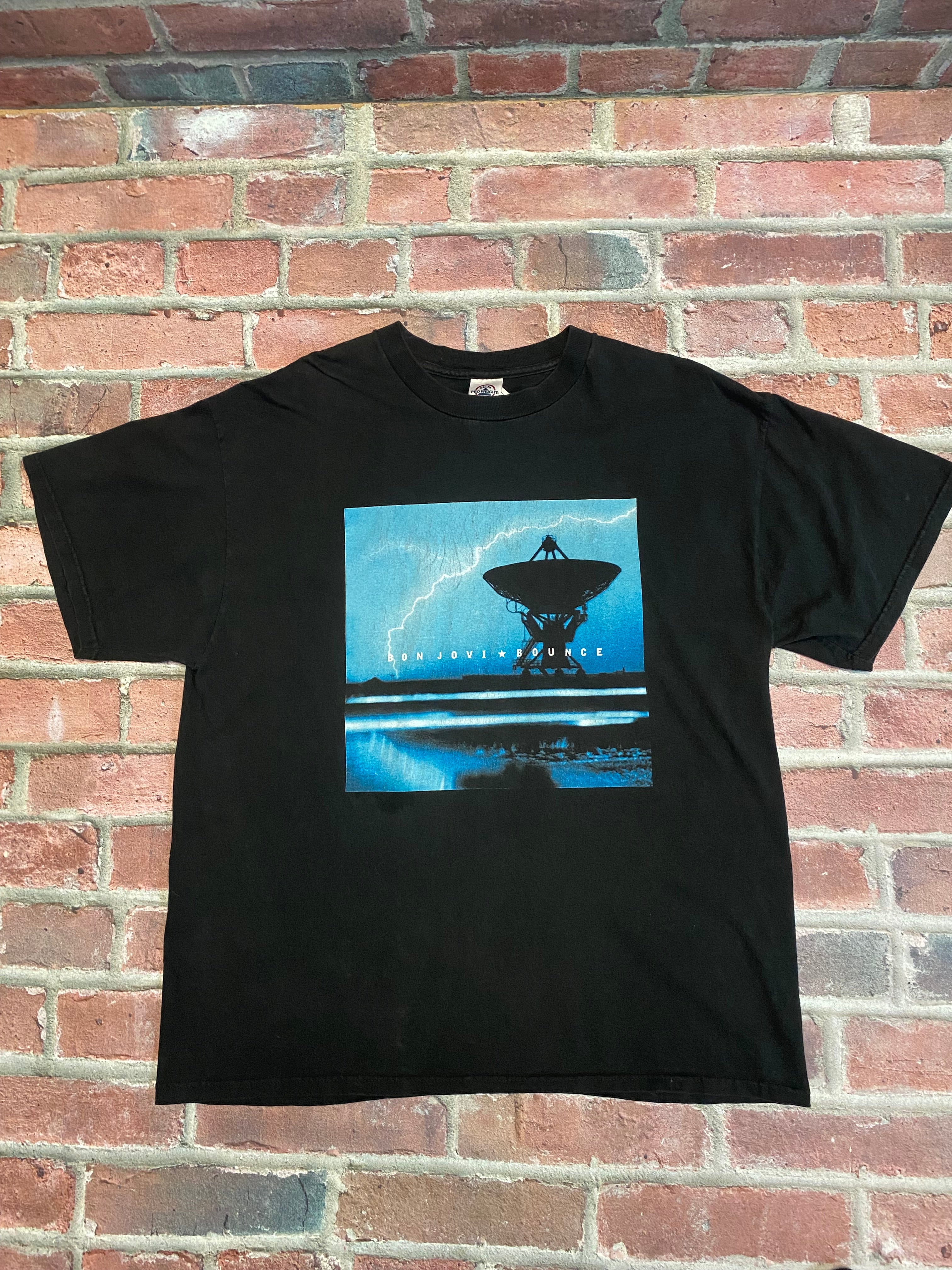 2003 Bon Jovi “Bounce” (XL)