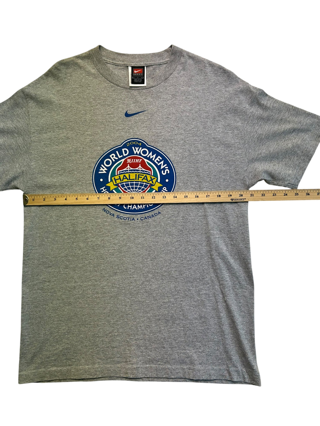2004 World Women’s Hockey Championship (Large)