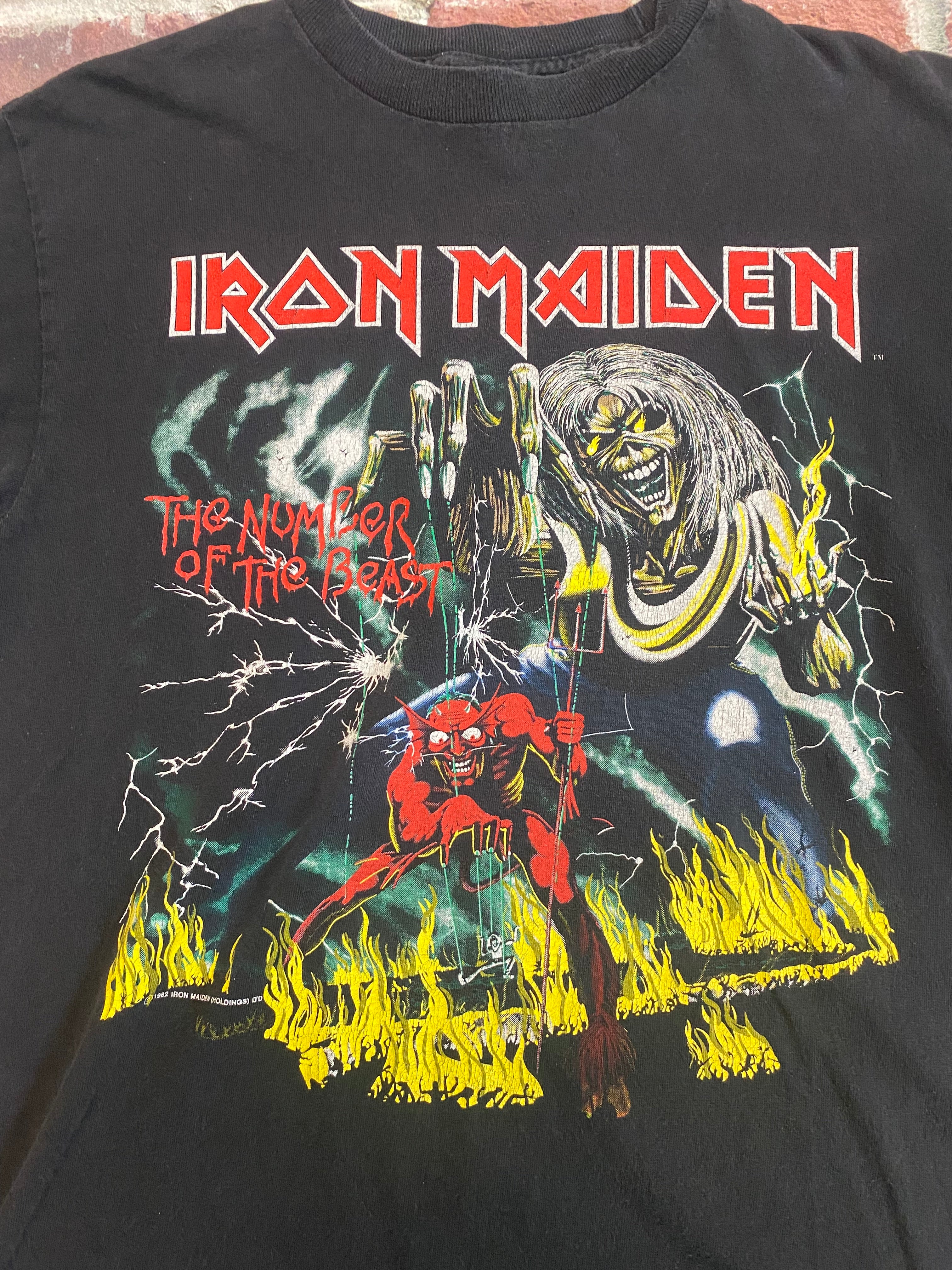 Iron Maiden (Medium)