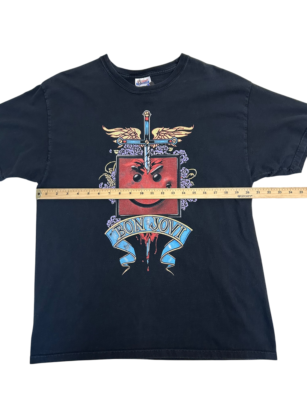 2005 Bon Jovi MTL (Large)