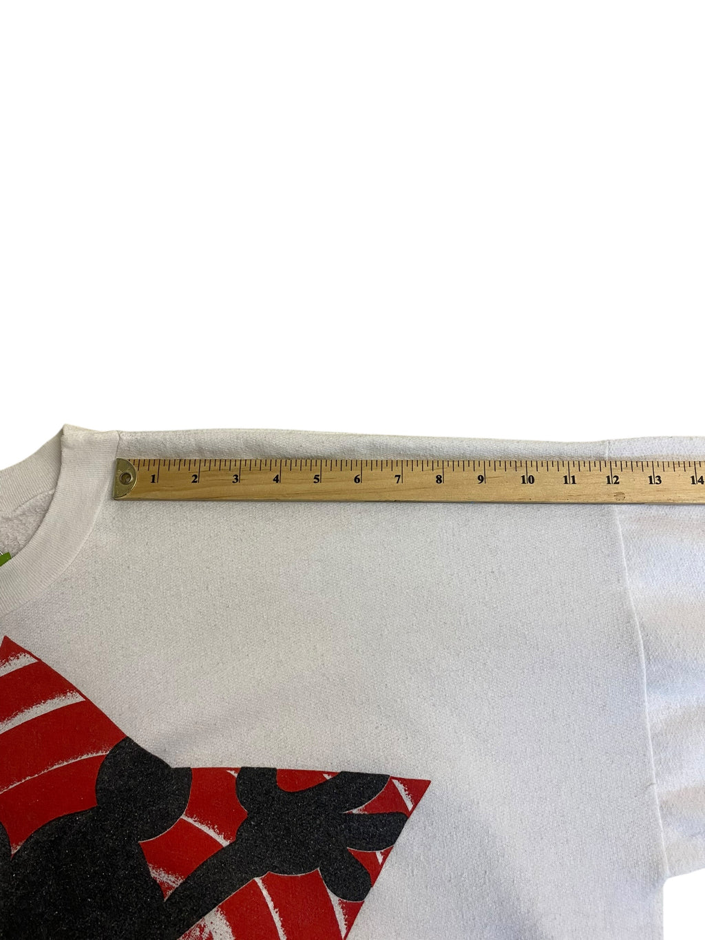 Vintage Mickey Mouse Crewneck Sweatshirt – Classic Disney Graphic – White – Size XL
