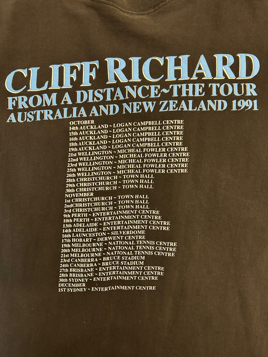 1990 Cliff Richard (Large)