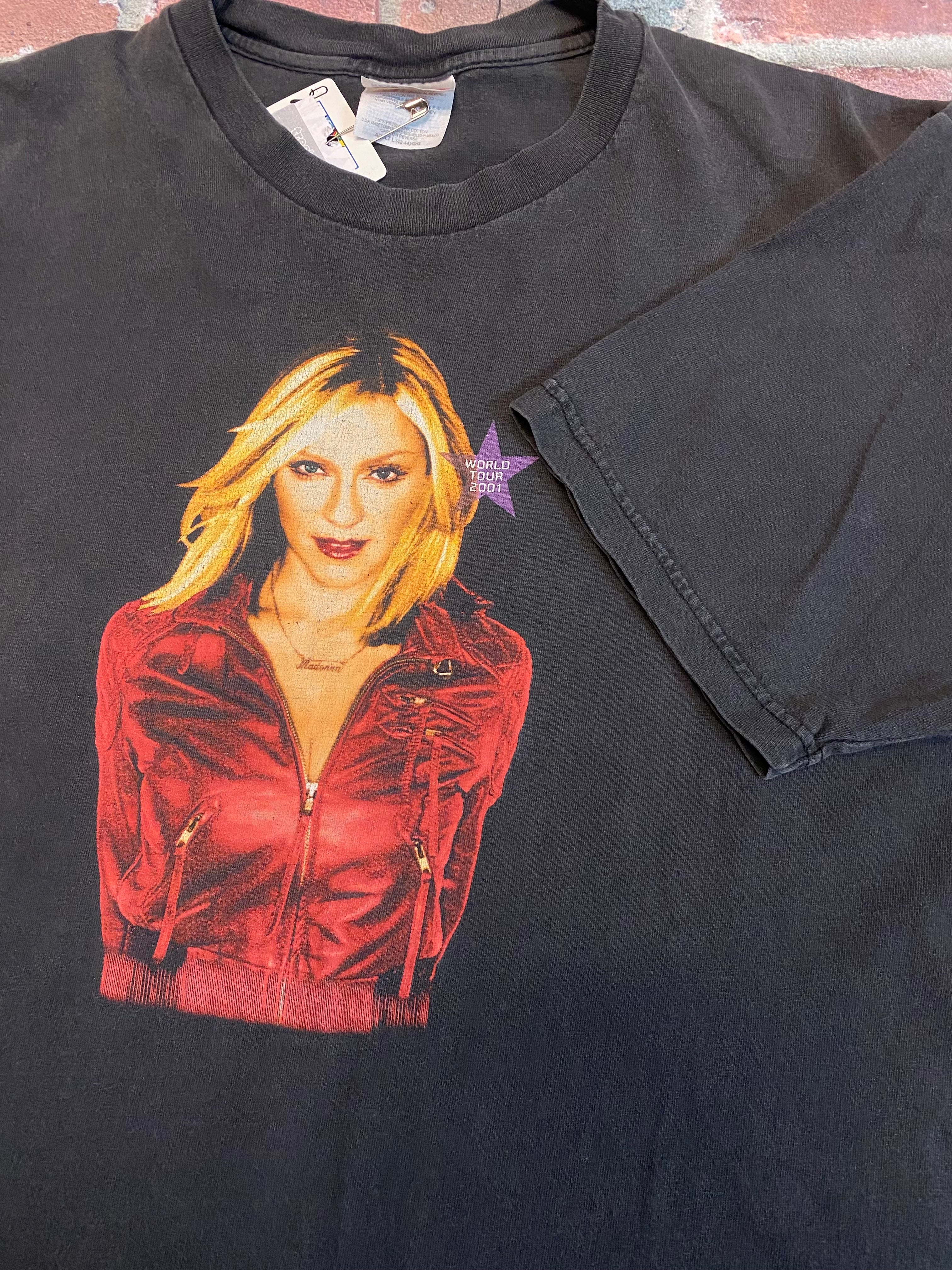 2001 Madonna Tour (Large)