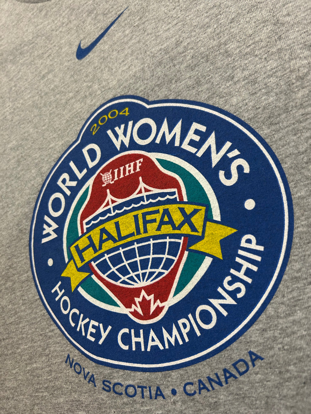 2004 World Women’s Hockey Championship (Large)