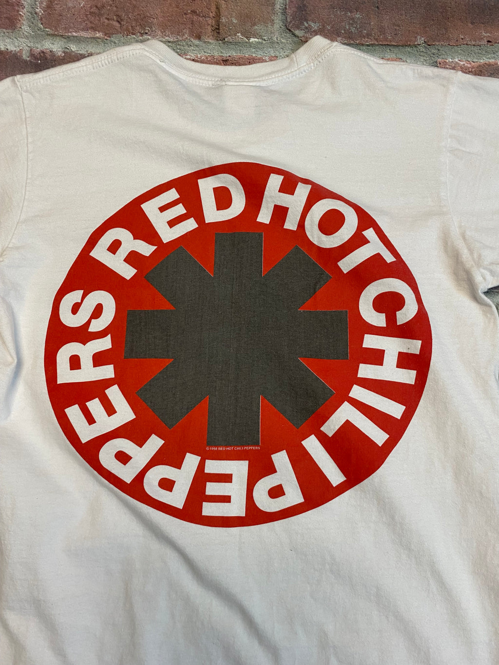 1998 Red Hot Chilli Peppers (Medium)