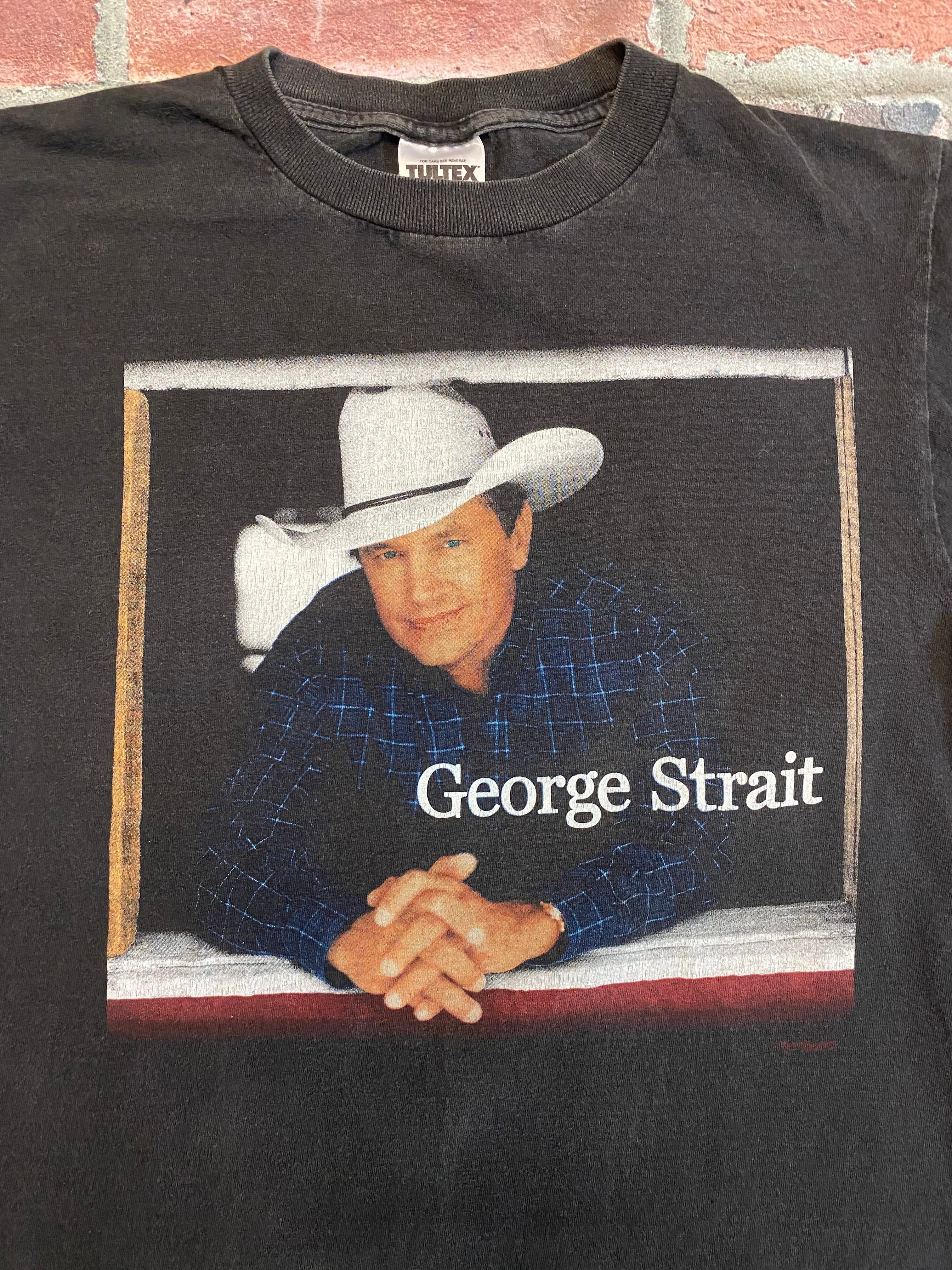George Strait (M)